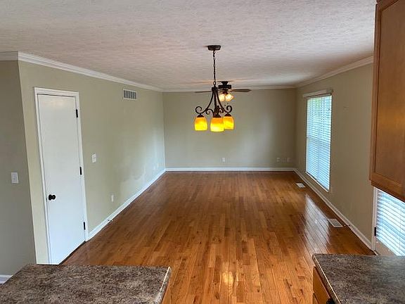 3rd image of 5331 Concord Crossing Dr