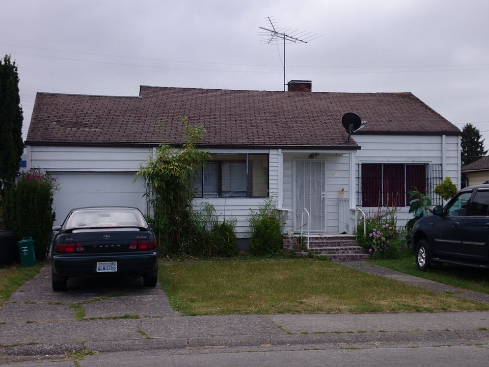 1st image of 4814 Columbia Dr S