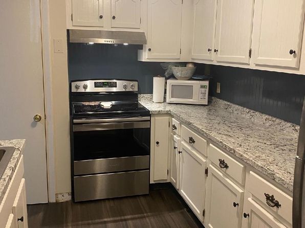 6 Coe Dr #6