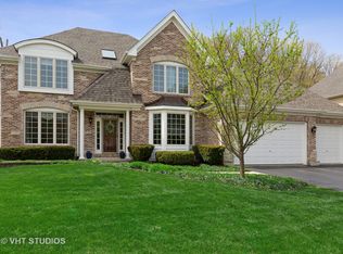 3001 King Richard Cir, Saint Charles, IL