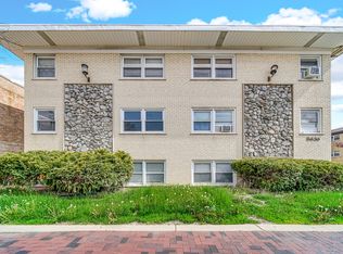 8636 Grand Ave APT 1D, River Grove, IL 60171