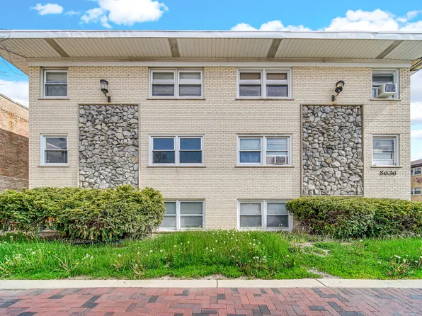 8636 Grand Ave APT 1D, River Grove, IL 60171