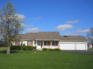 9640 Rimsnider Rd, Hinckley, IL 60520