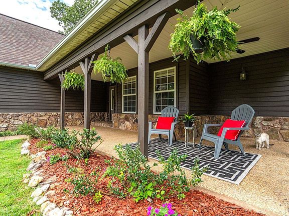 4th image of 261 Veranda Trl
