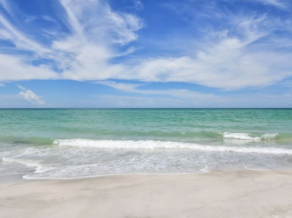 1211 Gulf Of Mexico Dr APT 302