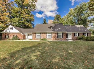 130 Woodiebrook Rd, Chardon, OH 44024