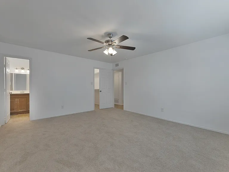 2905 Joymeadow Dr — Photo 27