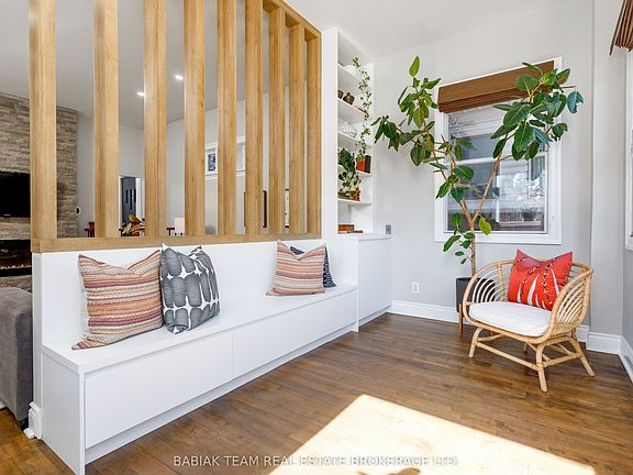 2nd image of 530 Runnymede Rd