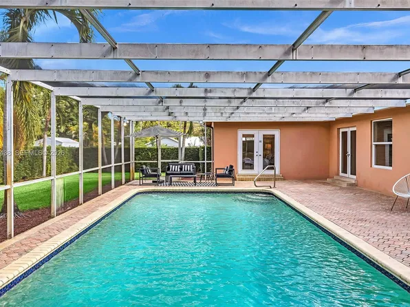 3437 Buchanan St, Hollywood, FL 33021