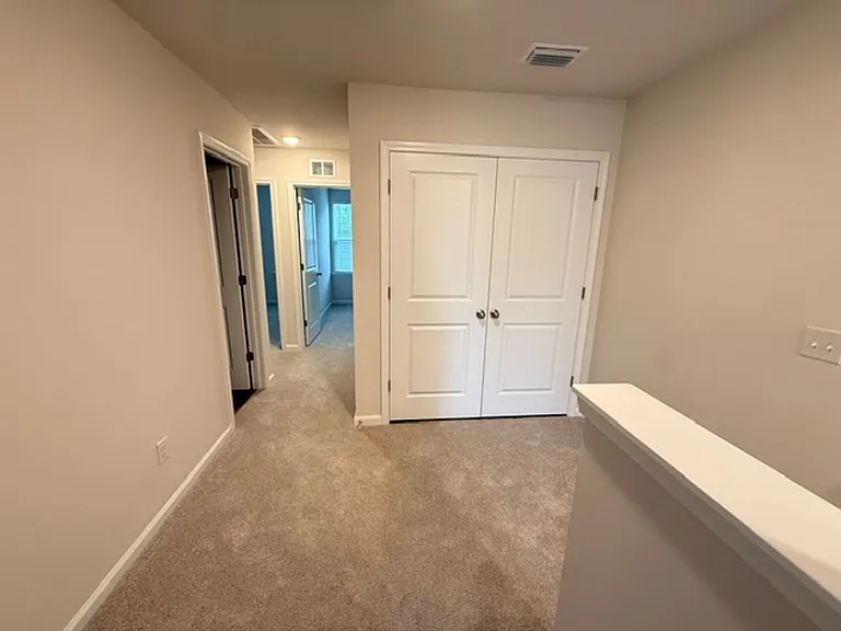 465 Martins Creek Blvd — Photo 9