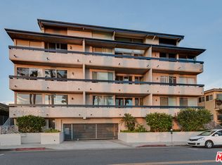 2221 Ocean Ave APT 205, Santa Monica, CA 90405
