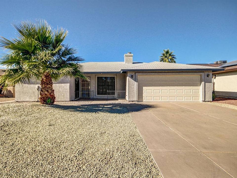 1st image of 25808 S Parkside Dr