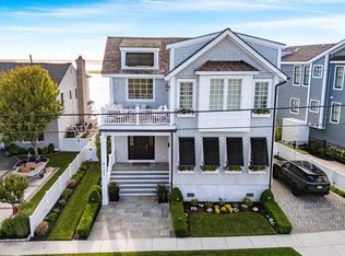 11501 Paradise Dr, Stone Harbor, NJ 08247