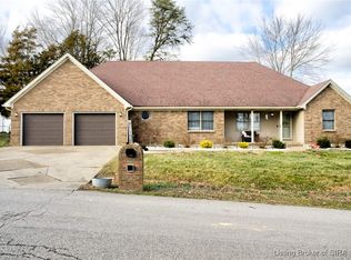 201 Slate Run Drive, Henryville, IN 47126