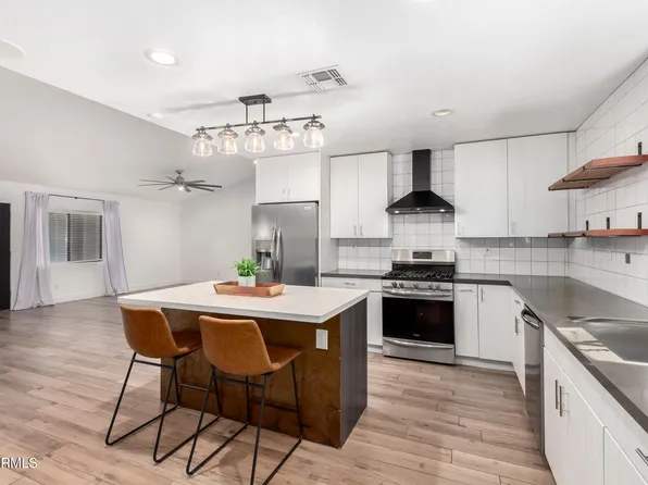 4607 E EDGEMONT Avenue, Phoenix, AZ 85008