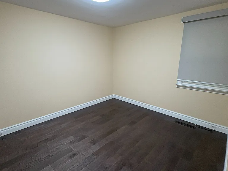 166 Newton St — Photo 12
