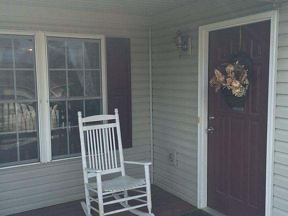 5th image of 108 Baltrusol Ct