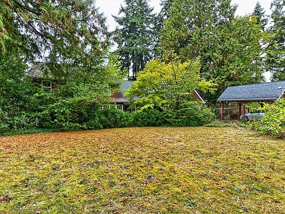 3rd image of 2555 128th St