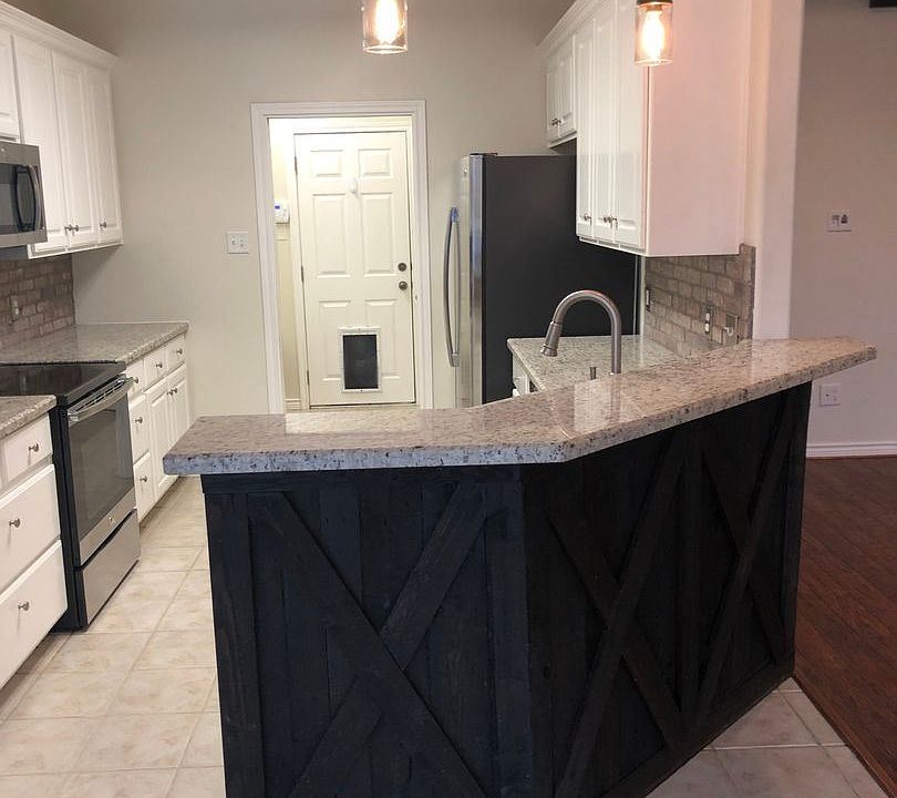 1st image of 2318 Kendal Green Cir