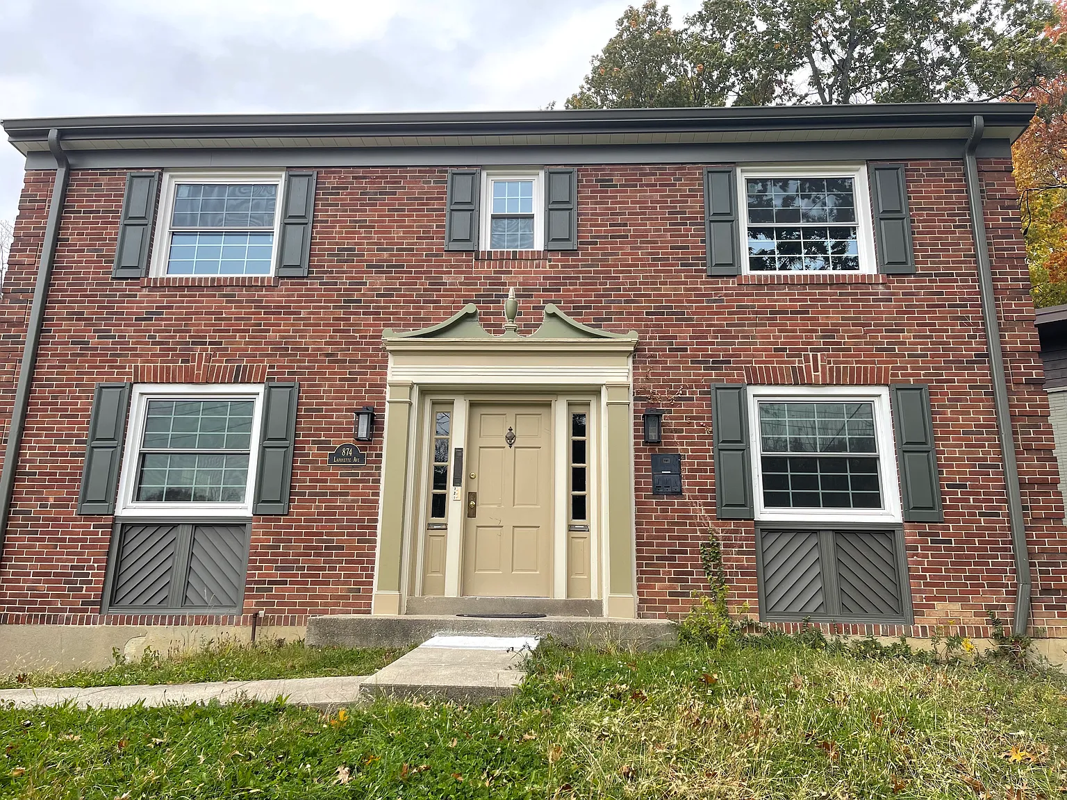 874 Lafayette Ave — Photo 4