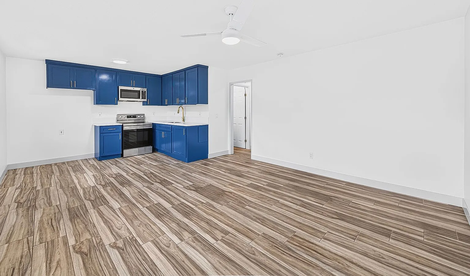 1332 Walnut Ave — Photo 2