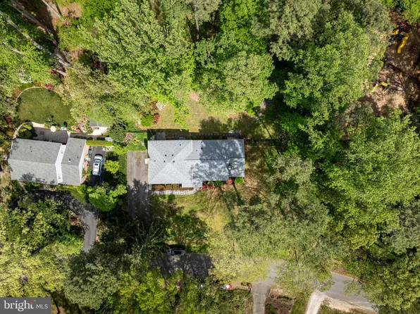905 Penola Dr, Henrico, VA 23229
