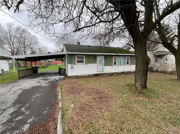 207 Eastern Blvd, Watertown, NY 13601