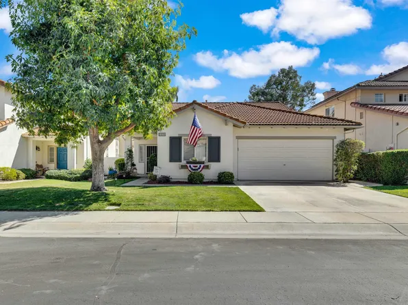 2221 Orange Grove Pl, Escondido, CA 92027