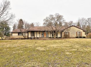 61 Sunnyridge Ln, Dayton, OH 45429