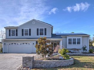 103 Glen Arden Dr, Howell, NJ 07731