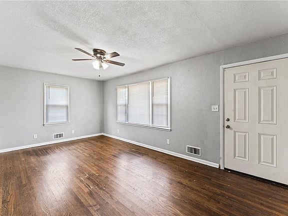 3rd image of 8411 Brooklyn Ave