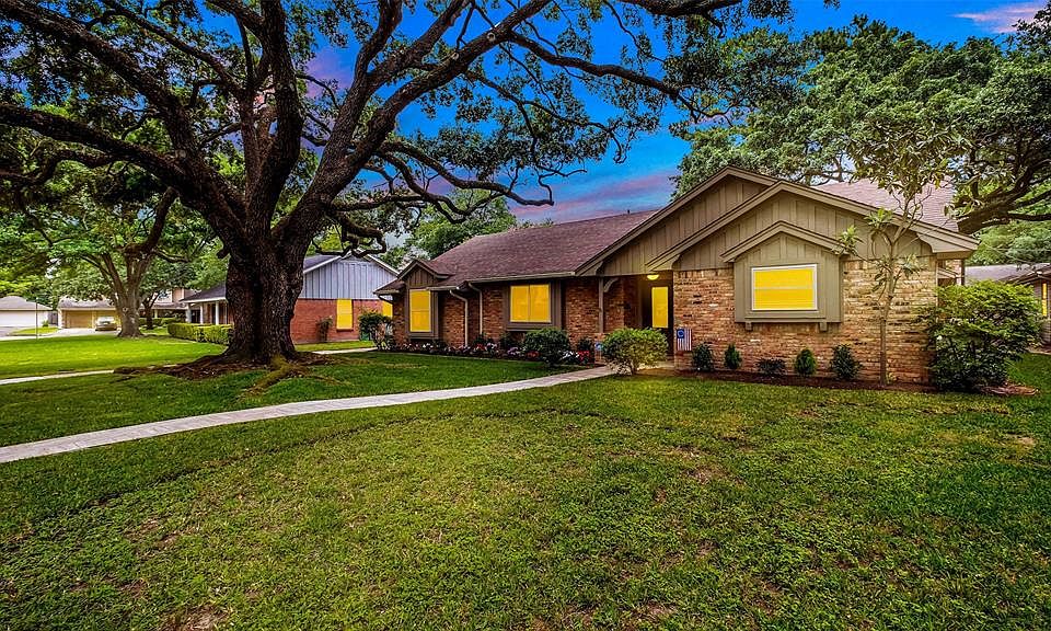1st image of 10514 Timberwood Dr
