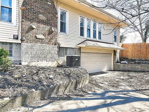 2nd image of 1431 Franklin Ave
