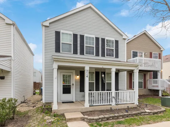 714 Four Seasons Blvd, Aurora, IL 60504