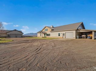 2195 Kilborn Ln, Mesa, ID 83643