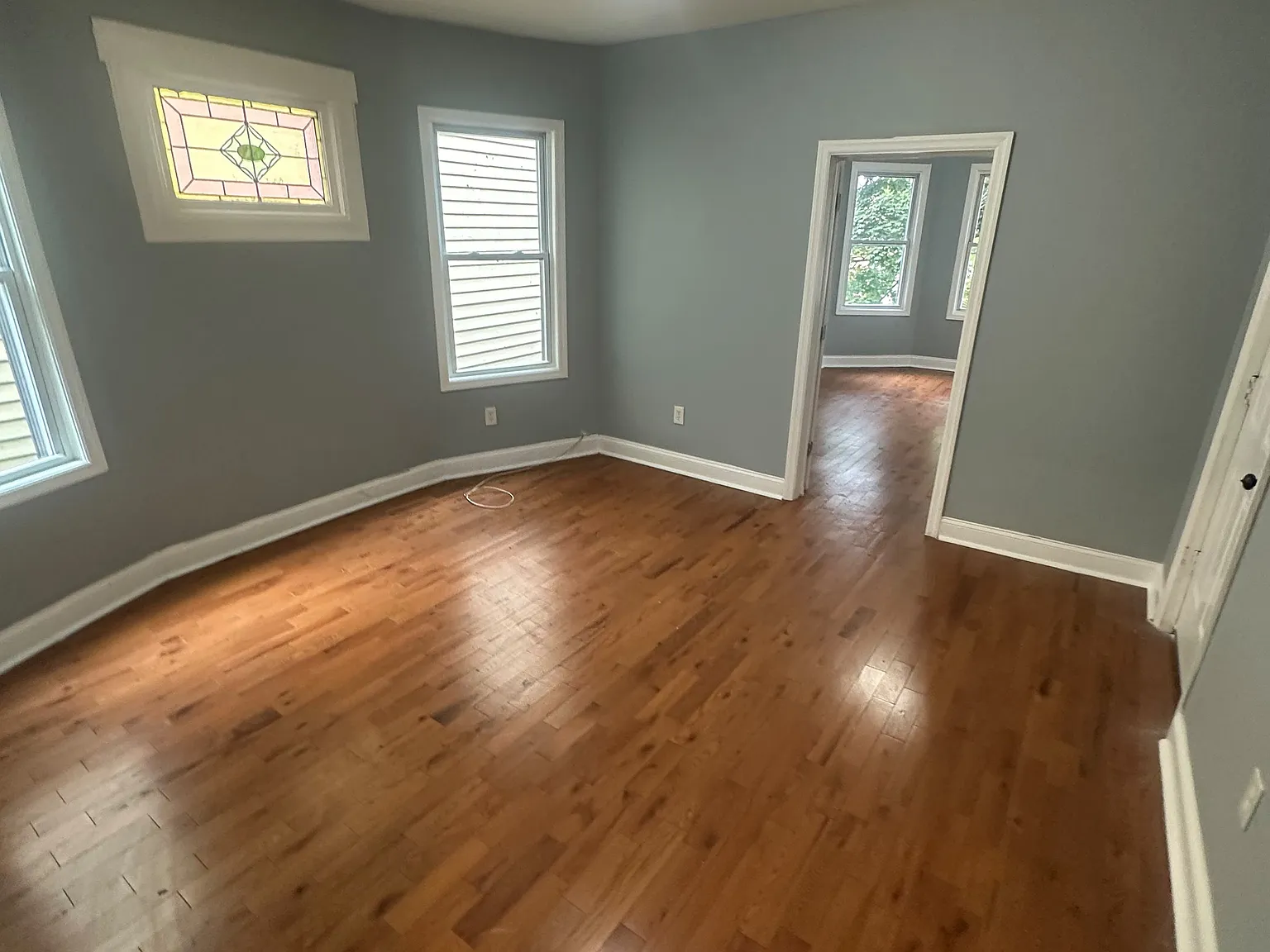 3 bed, $2,300 — Photo 1