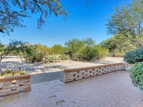 4th image of 5960 E West Miramar Dr