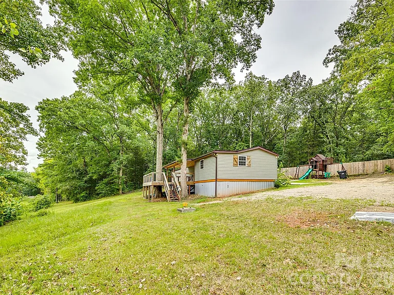 7274 Charlotte Hwy — Photo 25