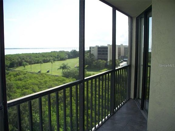 5th image of 1000 Cove Cay Dr Unit 7G
