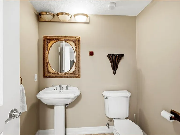 1350 Gulf Blvd #901 — Photo 19