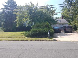 1454 Carlisle Rd, North Brunswick, NJ 08902