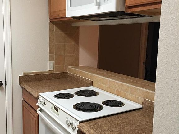 4th image of 2315 N Congress Ave APT 34