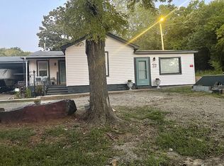 112 S 7th St, Eufaula, OK 74432