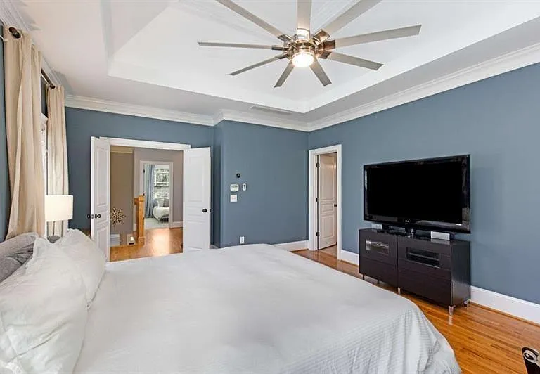 1390 Marion Walk SE — Photo 29