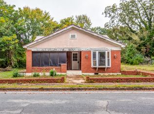 209 Locklin St, Elberton, GA 30635