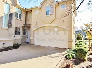 517 Kingscote Ct, Arlington, TX 76010