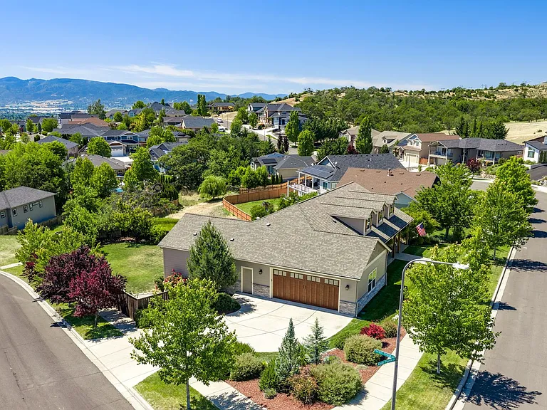 4432 Vista Pointe Dr — Photo 13