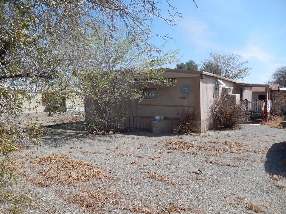 1st image of 39863 Washington Dr