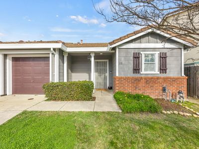 11 Cool Fountain Ct, Sacramento, CA, 95833