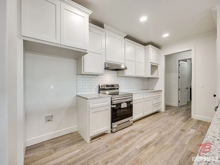1321 Chisholm Trail Ln — Photo 9